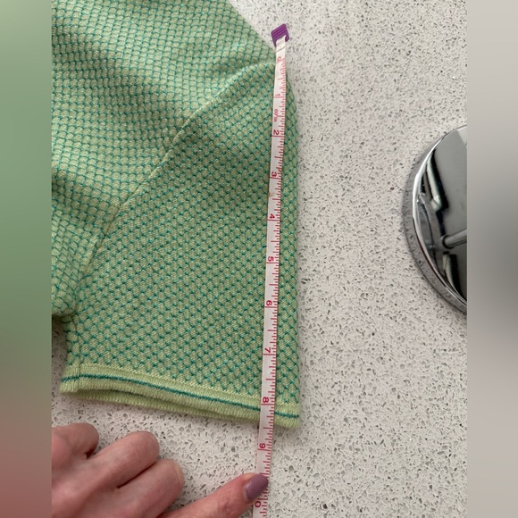 Chanel Cashmere Vintage Light Green/Teal Thread 🧵 Short-Sleeve Knit Top - Picture 7 of 12